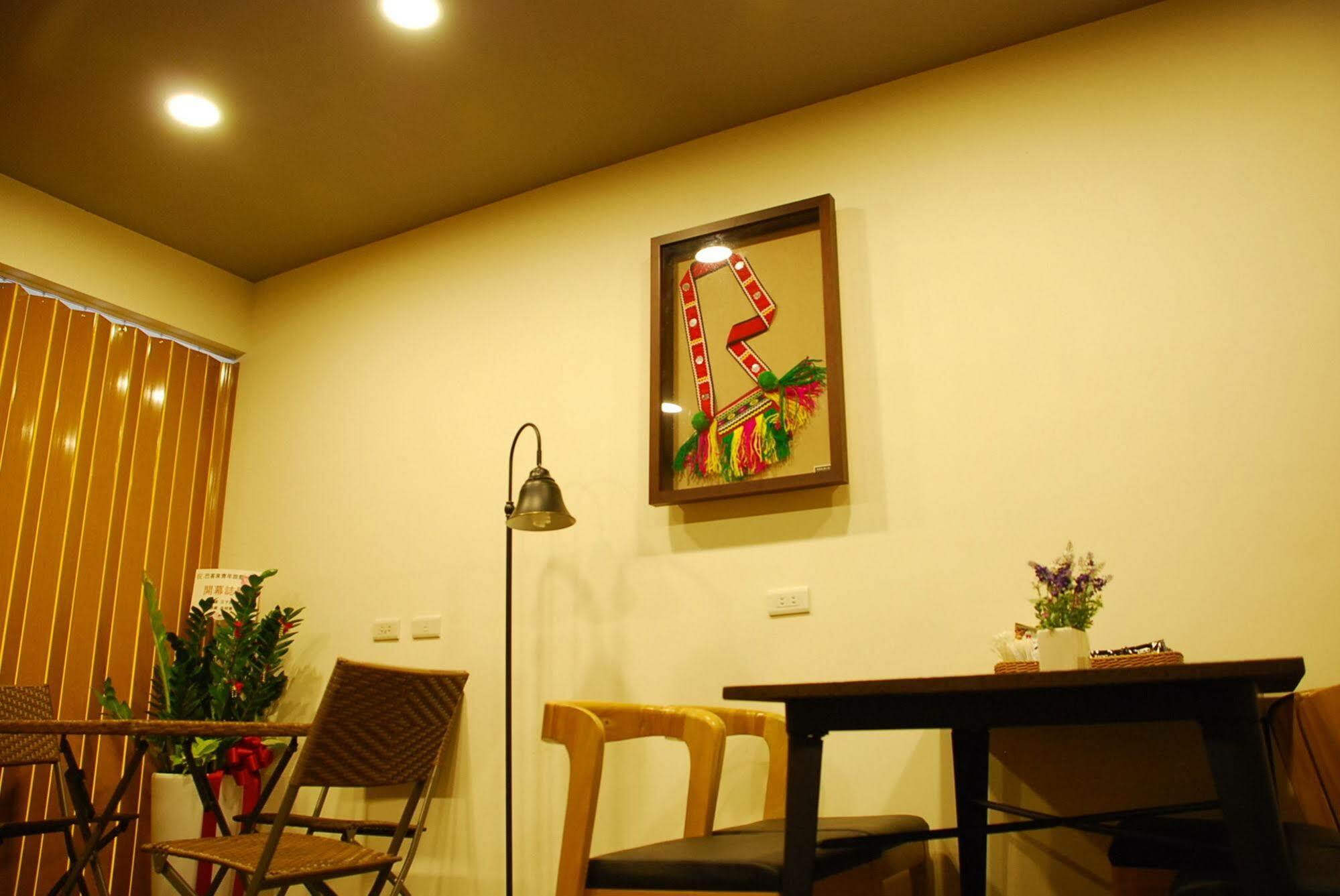 Taipei Livepal Hostel Екстериор снимка