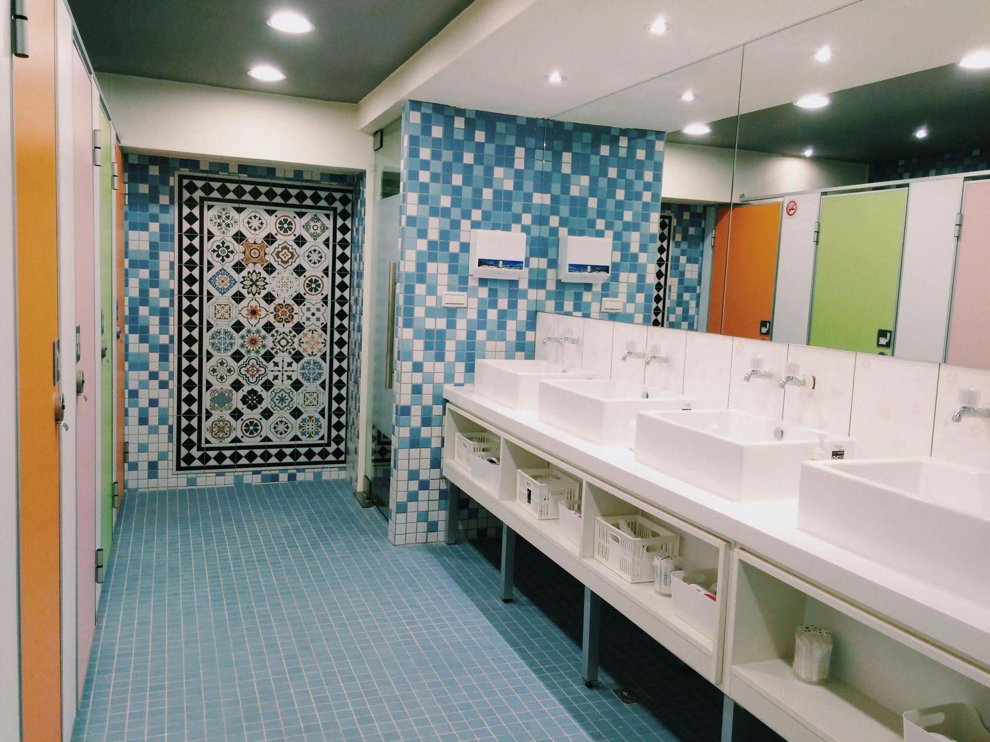 Taipei Livepal Hostel Екстериор снимка